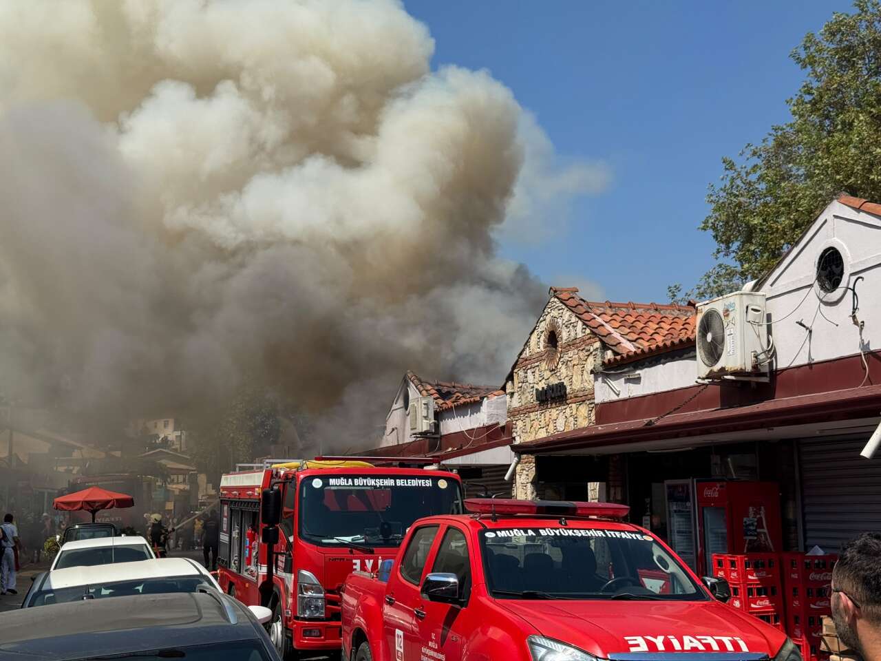 Fethiye Balık Hali’nde İş Yerinde Yangın Paniği 3